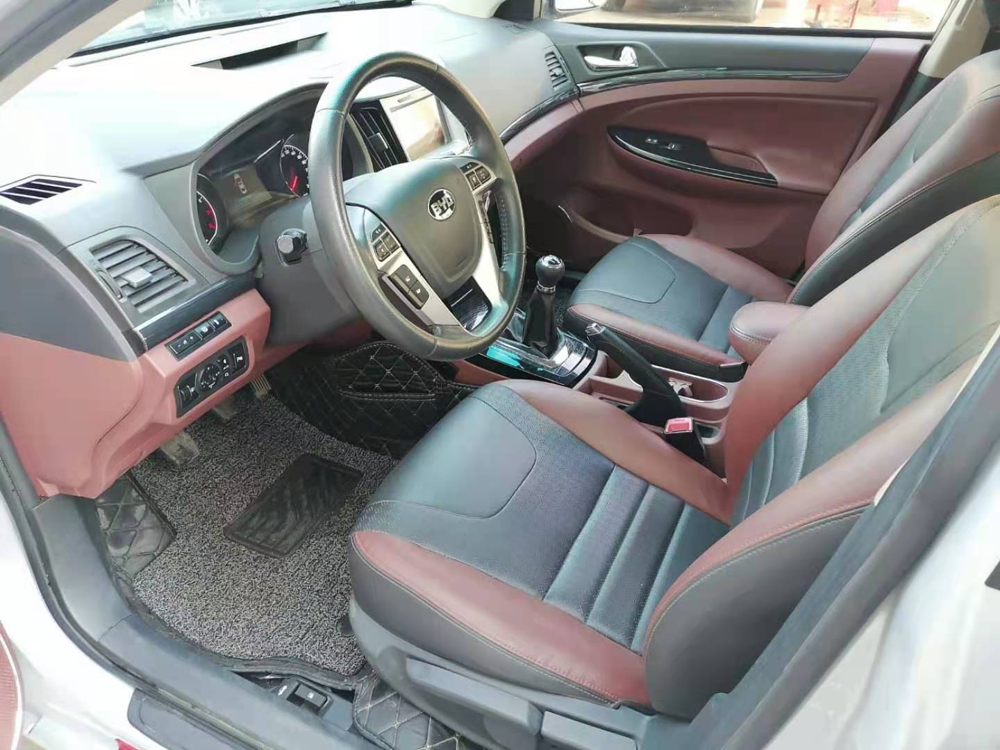 胖哥喜提星途,胖哥喜提爱车