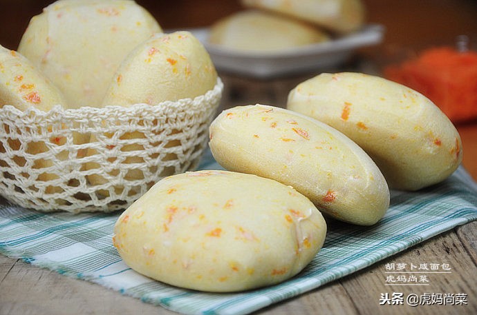 简单蛋糕做法不用低筋粉和高筋粉,低筋加高筋面粉能做面包吗