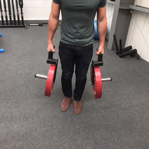 前手迎击沙袋训练方法,打沙袋可以锻炼小臂力量吗