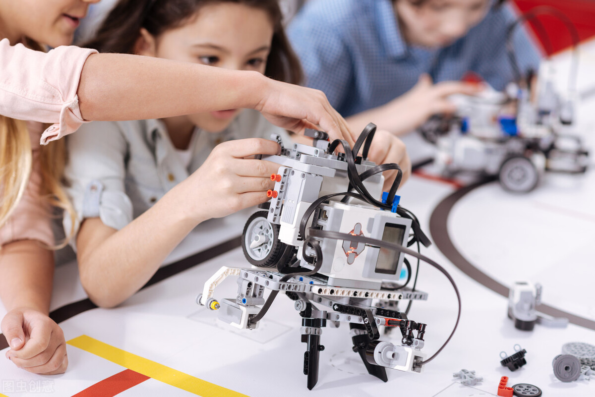 机器人编程加盟哪个品牌好,机器人教育加盟哪家正规