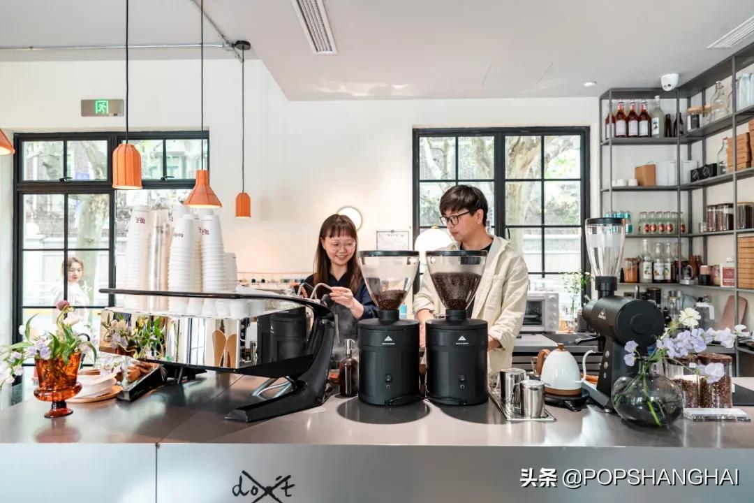 90后夫妻自己开咖啡馆,90后夫妻开咖啡馆