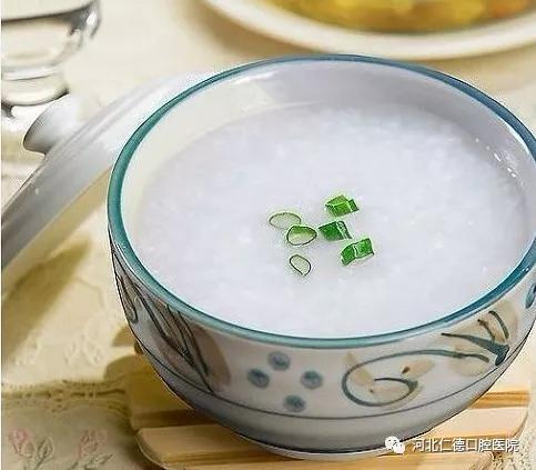 拔牙后可以坐飞机吗,拔牙几天可以坐飞机