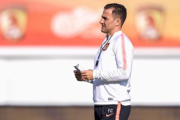 晒名表，晒女友！恒大小将秘鲁度假乐逍遥