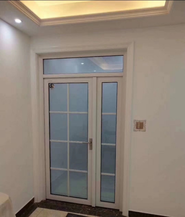 钛镁合金门玻璃如何更换,钛镁合金门每平米价格表