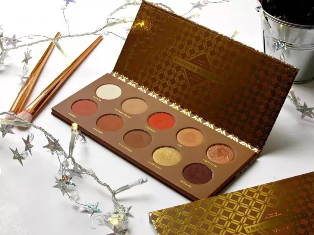 火遍小红书零差评!这几款眼影简直美到犯规!太适合秋冬用了~