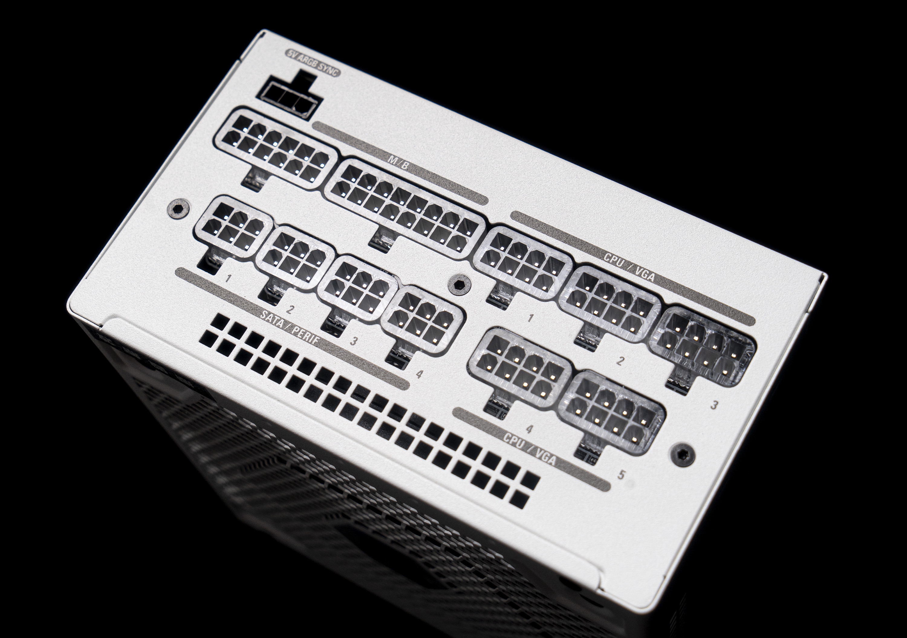 顶级机箱装机,第一次装机推荐机箱