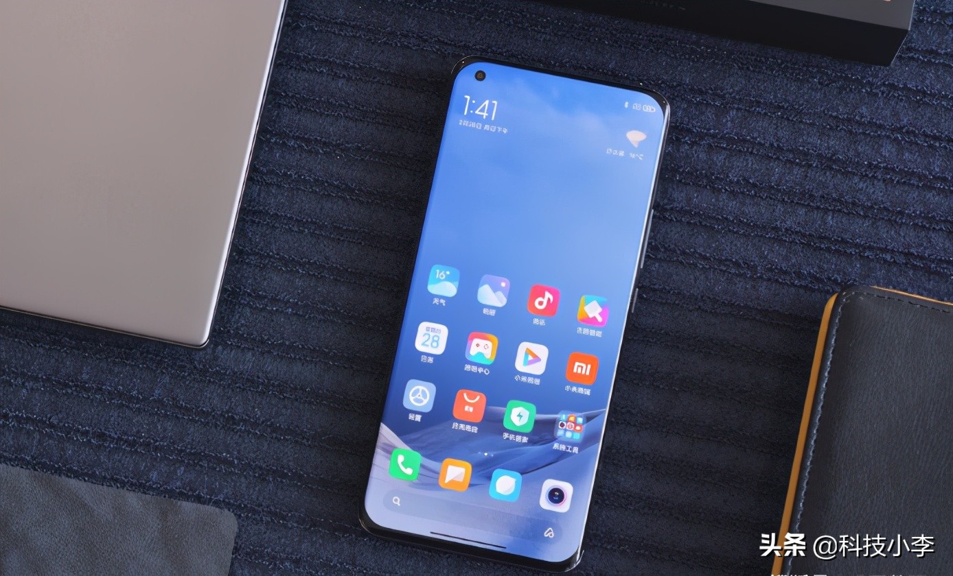 iphone11pro和小米11u,小米11与iphone11的对比