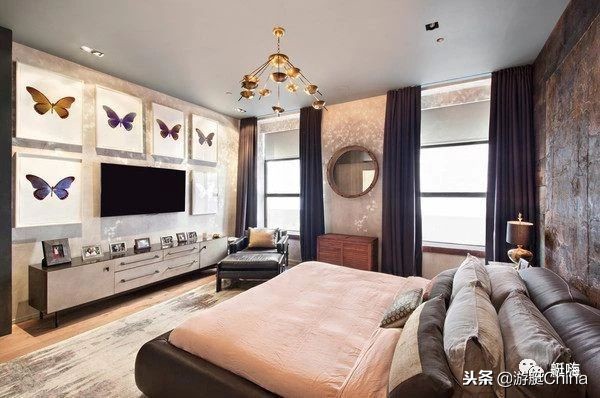 吉娘娘与刘雯一起走秀,刘雯吉娘娘同台