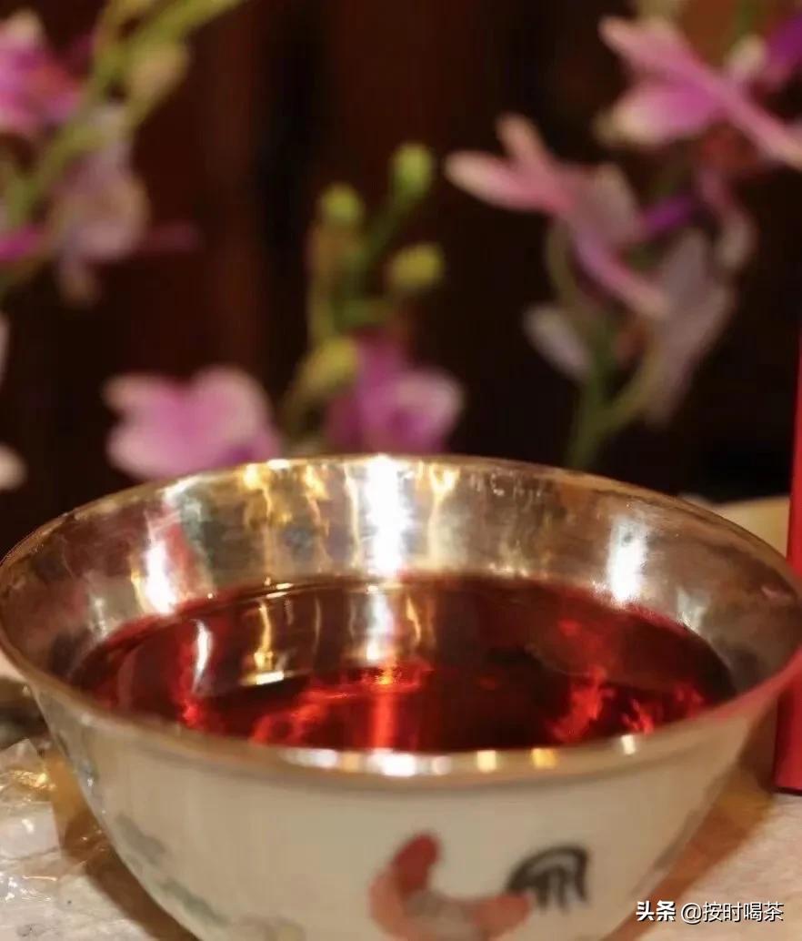 秋天喝什么茶最好滋润肺去火,春天夏天秋天冬天多喝什么茶