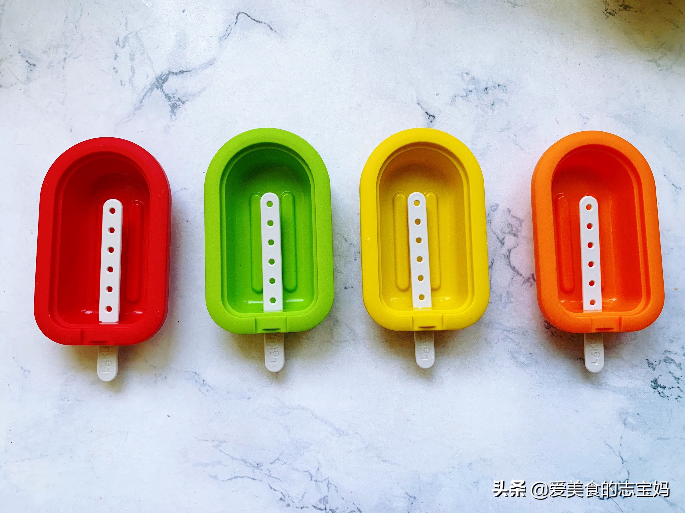 想吃雪糕不用买，自制健康零添加，这种口味的我家隔三差五做1次