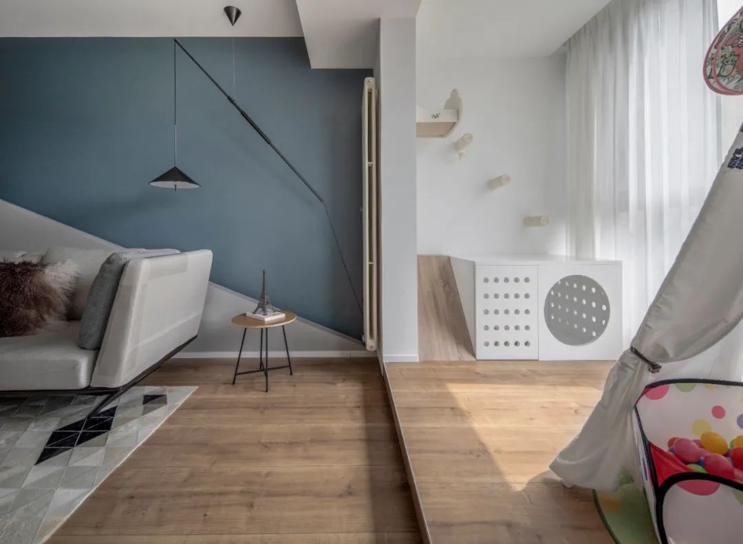 恒田家|房顶能长猫,书屋变树屋!120平梦幻三口之家