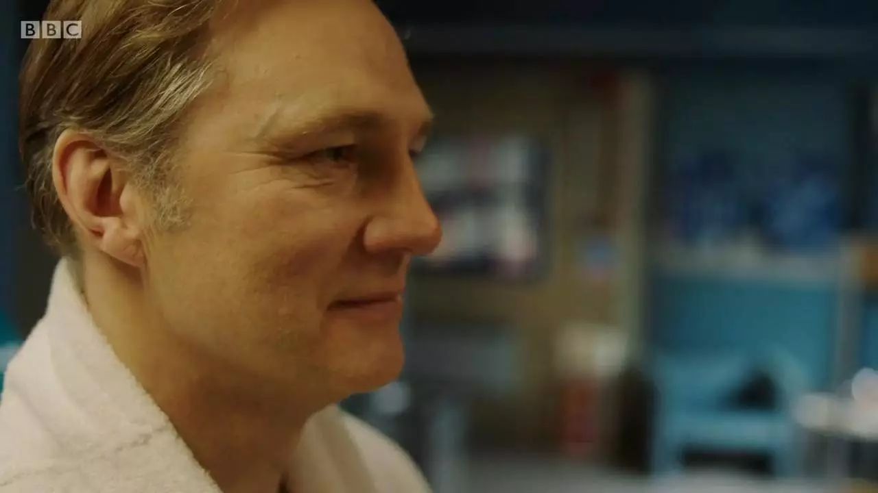 《黑镜》的接力棒,它接了