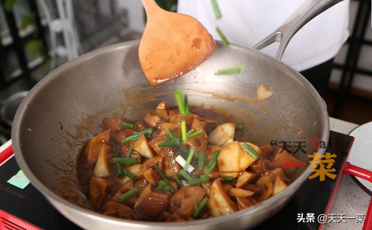 竹笋干烧肉的正确方法,干竹笋炒肉片笋的正确焯水方法