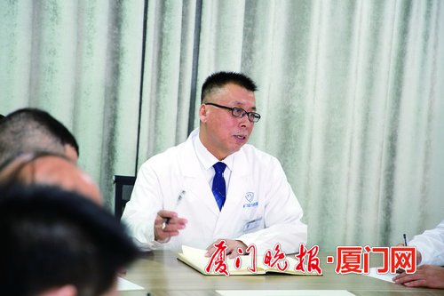 把患者当兄弟治病先治心病厦门亚当医院“融合行医之路”获患者及家属信任