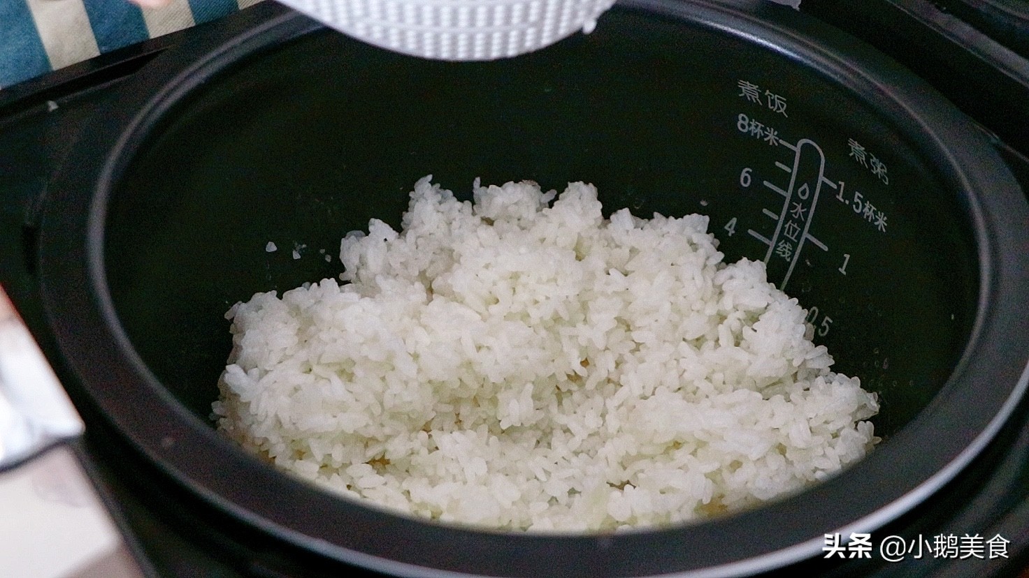 什么糯米做粽子最好吃又香又甜,糯米包粽子怎样的方法最好吃