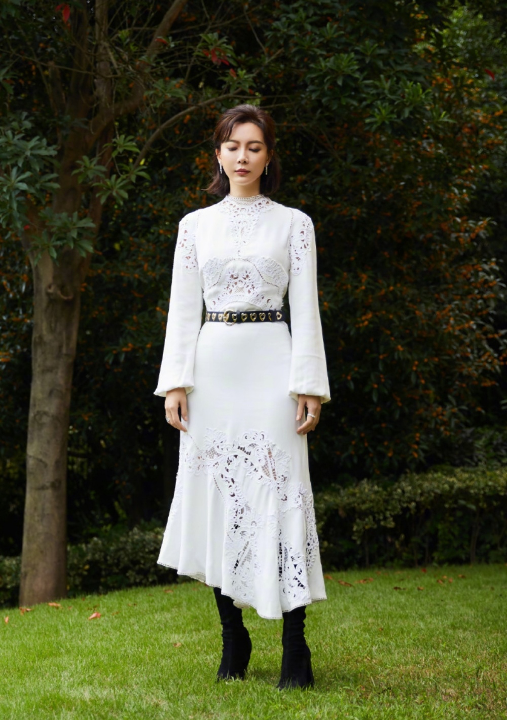 现在不流行露腿了抢着穿保命搭配,今年秋冬不露脚踝才是真时髦