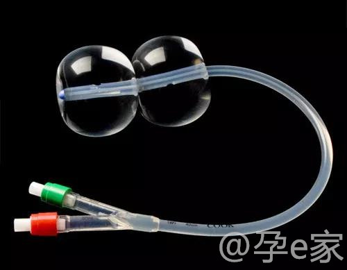 生孩子为什么盖被子,生孩子为什么要垫球