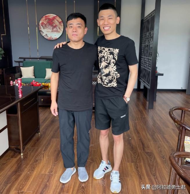 dnf旭旭宝宝开始直播时的装备,dnf旭旭宝宝大事件