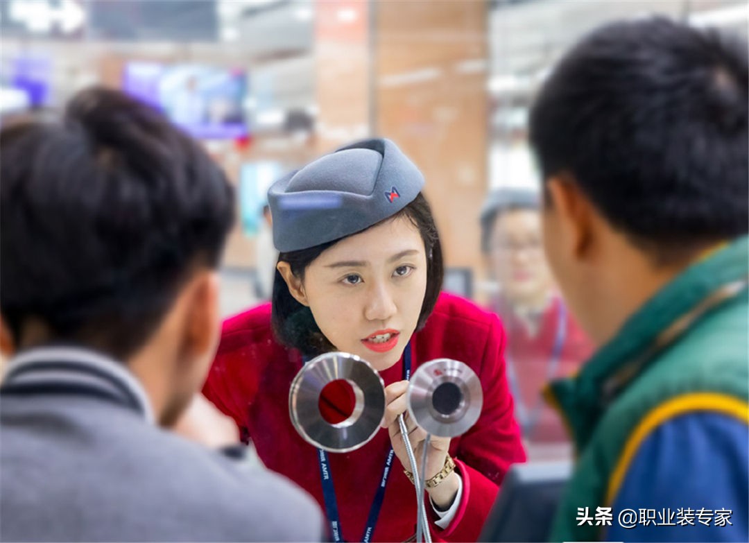 厦门地铁制服标志,地铁制服图片