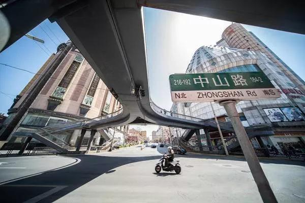 中山路人行天桥拆除工作今日启动