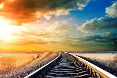 缓解客流压力进一步疏导客流,贵阳北至六盘水加开一波旅客列车