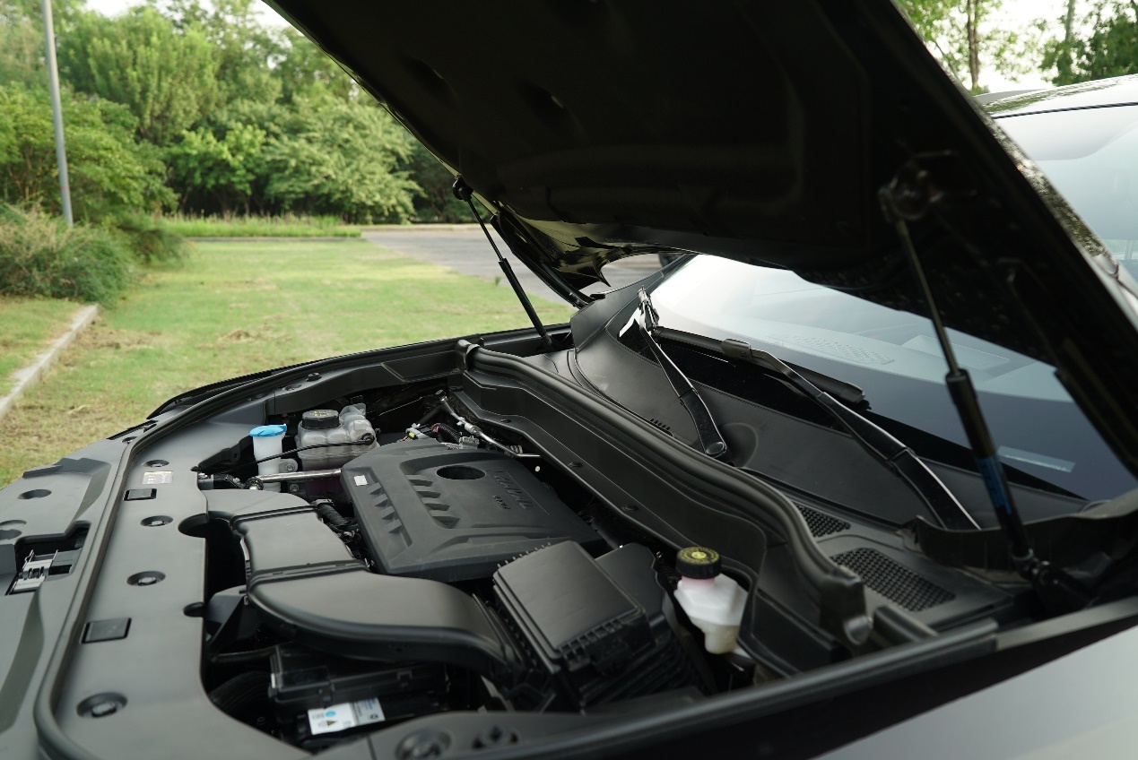 第三代哈弗h6国潮版车型配置讲解,一台cp感满满的车哈弗h6国潮版