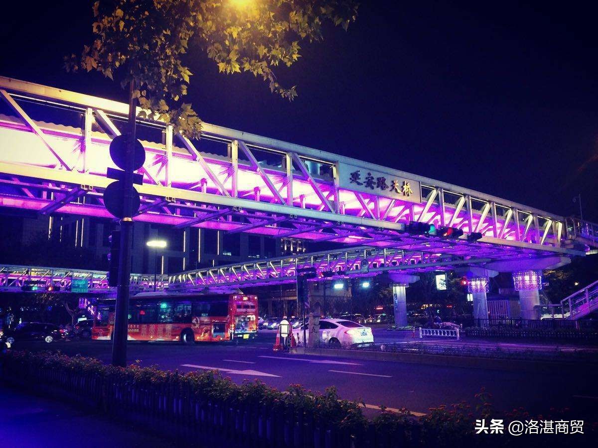 杭州第一步行街,杭州延安路湖滨商业街区