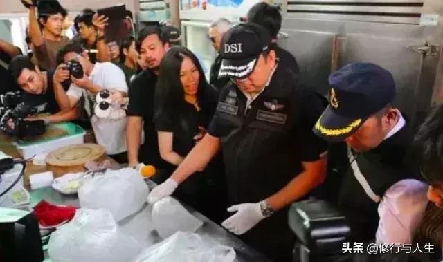 “我们只骗中国人,他们人傻钱多”,国外商家专坑中国人被曝光!