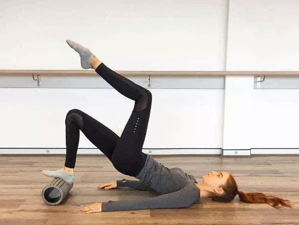 减肥普拉提和瑜伽哪个好,普拉提入门基本动作减肥