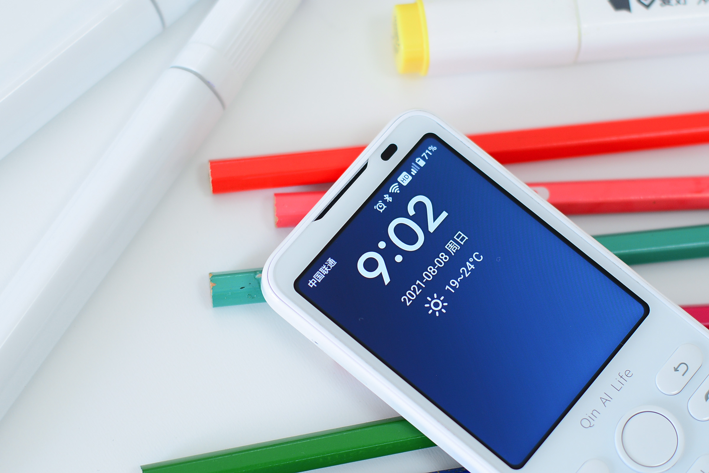 孩子用父母手机玩游戏,孩子用手机玩游戏家长该怎么办