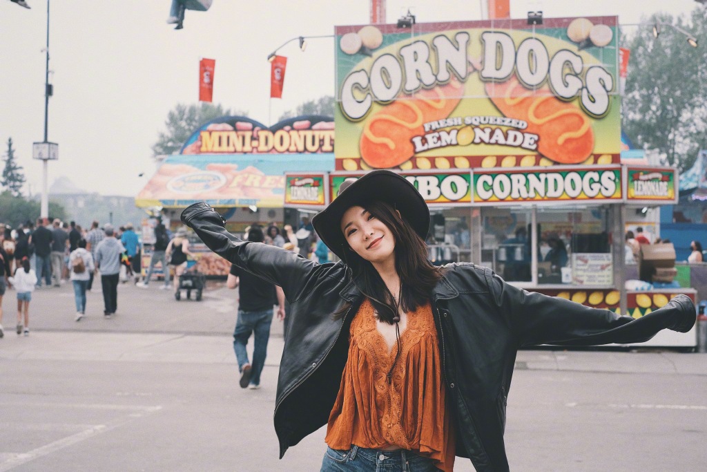 陈赫前妻许婧近照曝光高级感十足,蕾拉小姐许婧靠什么生活