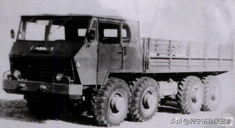 解放军轮式装甲车种类,中国军用八轮重型装甲车