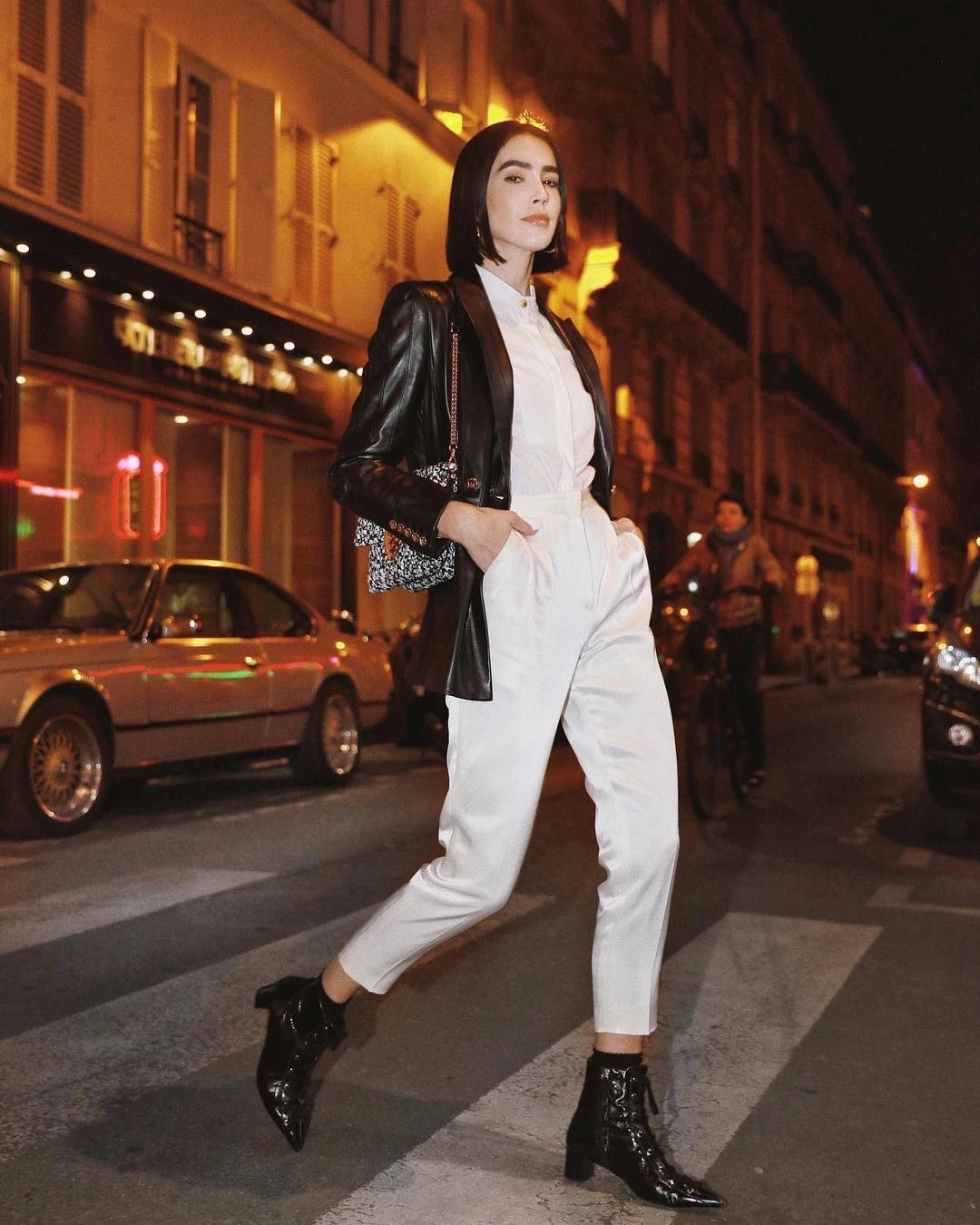 靴子今年最流行的穿搭冬,今年流行什么样的靴子百搭又洋气