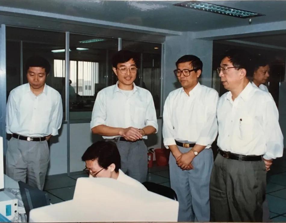 爱国电影我和我的父辈,我和我的父辈完整版经典电影