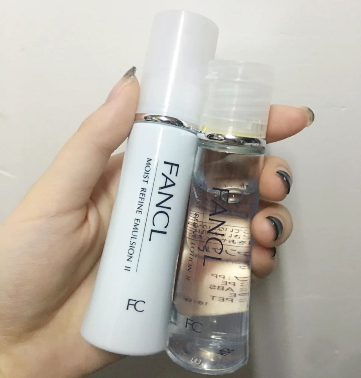 兰蔻水乳适合什么肤质年纪,兰蔻塑颜修护凝露水适合什么肤质