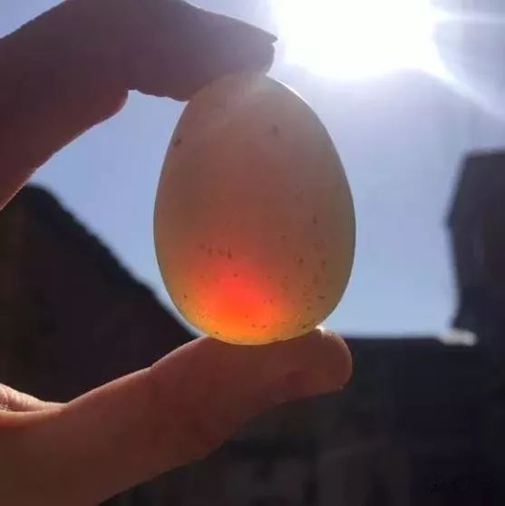 会发光的蛋白石就是欧泊？教你几招鉴别的法子