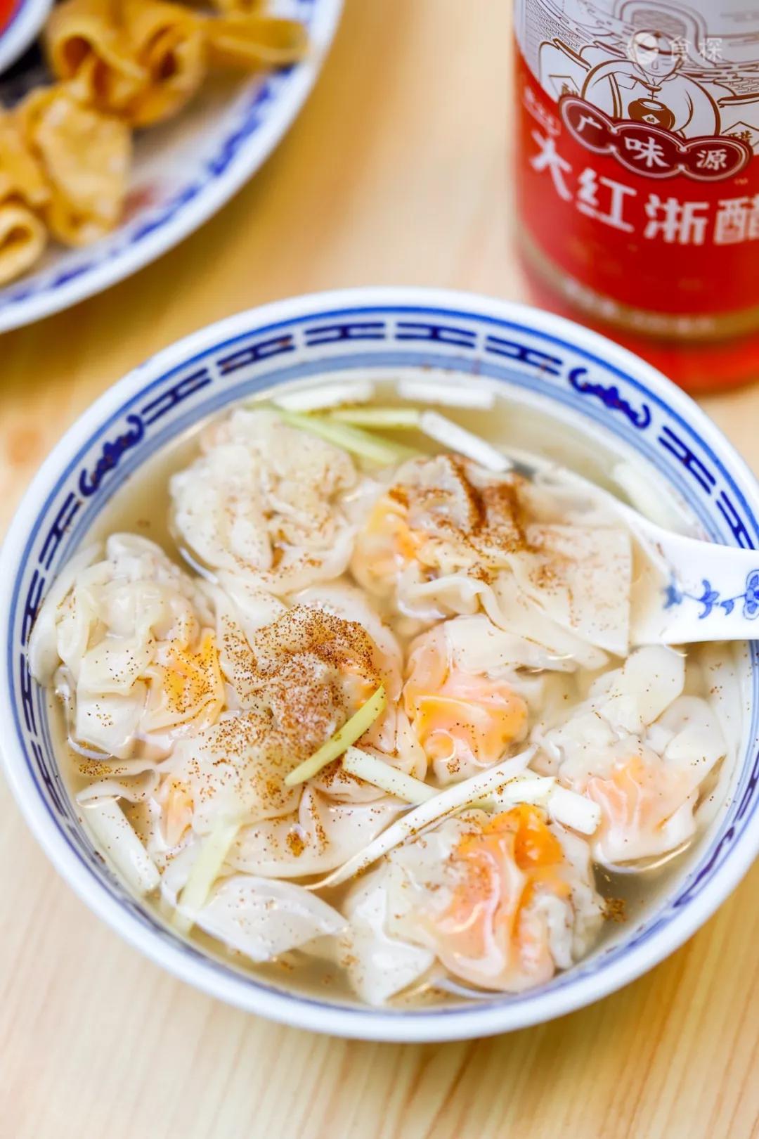 开在老居民楼里的火锅店,开在居民楼下的地道老火锅