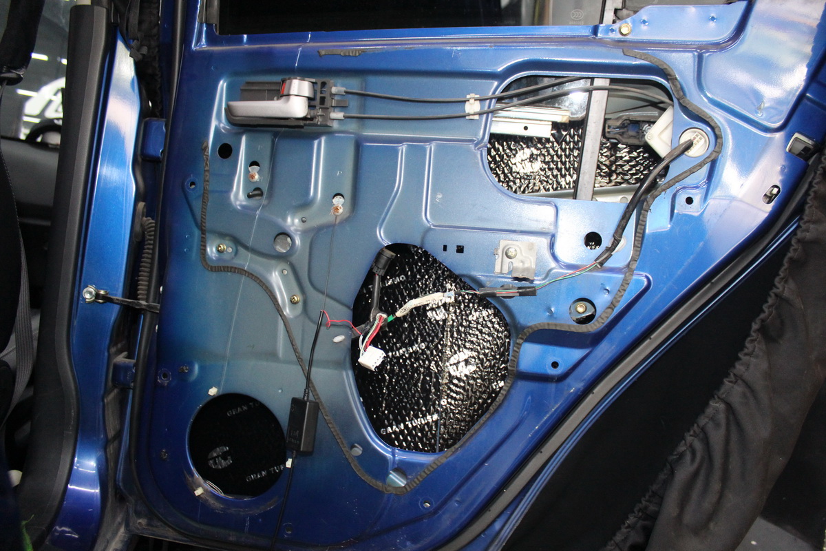 铃木天语前后门升级摩雷玛仕舞二代网红音响套装，8个喇叭真带劲