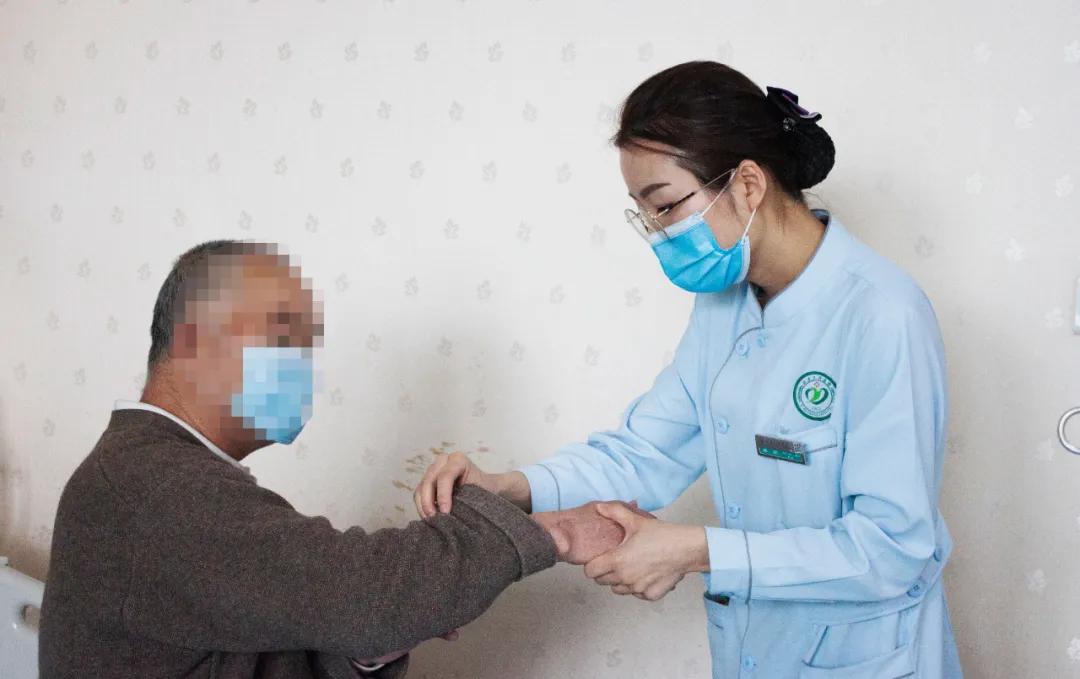 走进大兴的军大人127号|陈颖：用诗意时刻煲出温暖力量