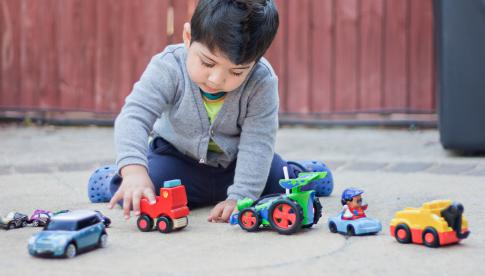 如何教育性格敏感多疑的孩子,自卑胆小敏感多疑的孩子怎么培养