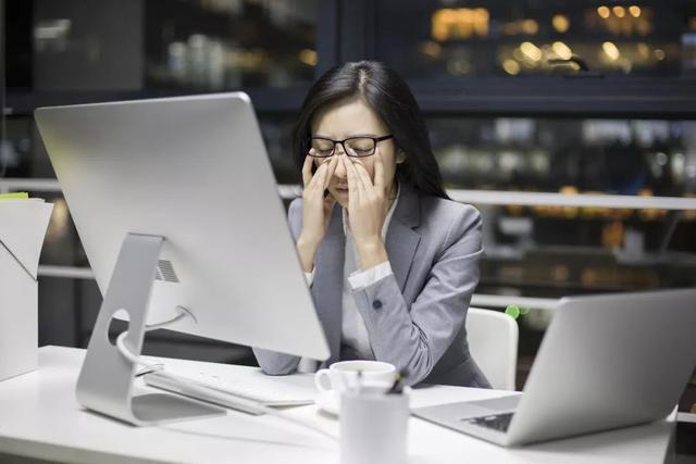 长期用硫磺皂洗身体的危害,江苏一女子坚持用硫磺皂水洗头发