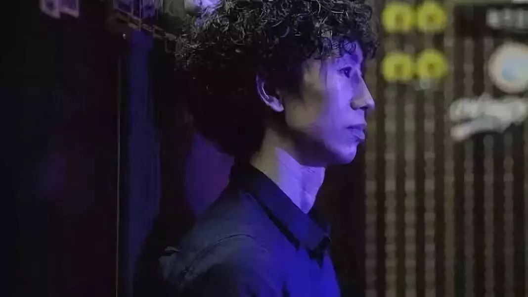 草根在天堂网红在地狱:流浪大师暴富,朱之文遭勒索,庞麦郎遗忘