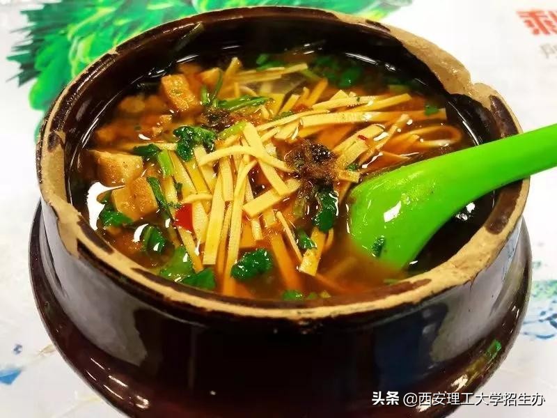 大学食堂难吃？这组图片将颠覆你的认知！