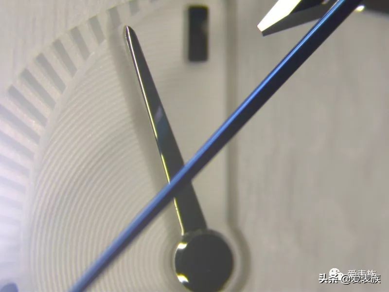 二十万内盘面最强？显微镜实拍GrandSeiko雪花面