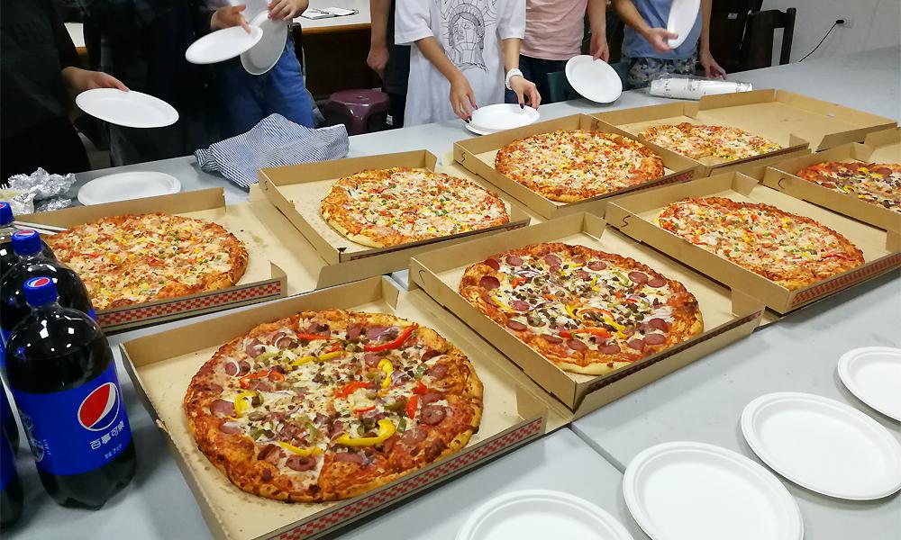 披萨店开在什么地方最合适,外卖店的选址