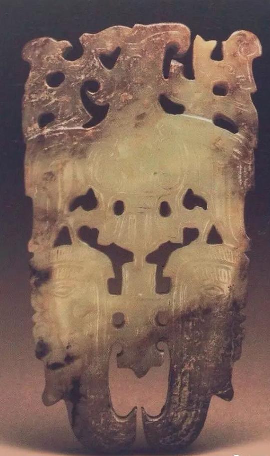 古玉凤鸟各时期特征,凤鸟图案的清代古玉