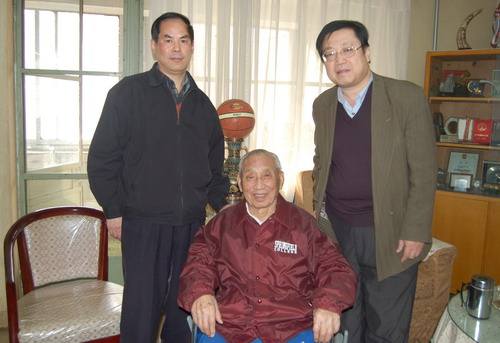 中国男篮钱澄海时期最好成绩,中国篮球教父钱澄海简历