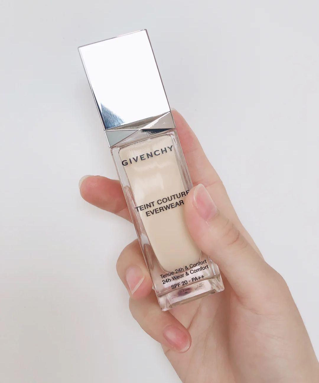 化妆起皮不是你的错,但选错粉底液就是你的不对了