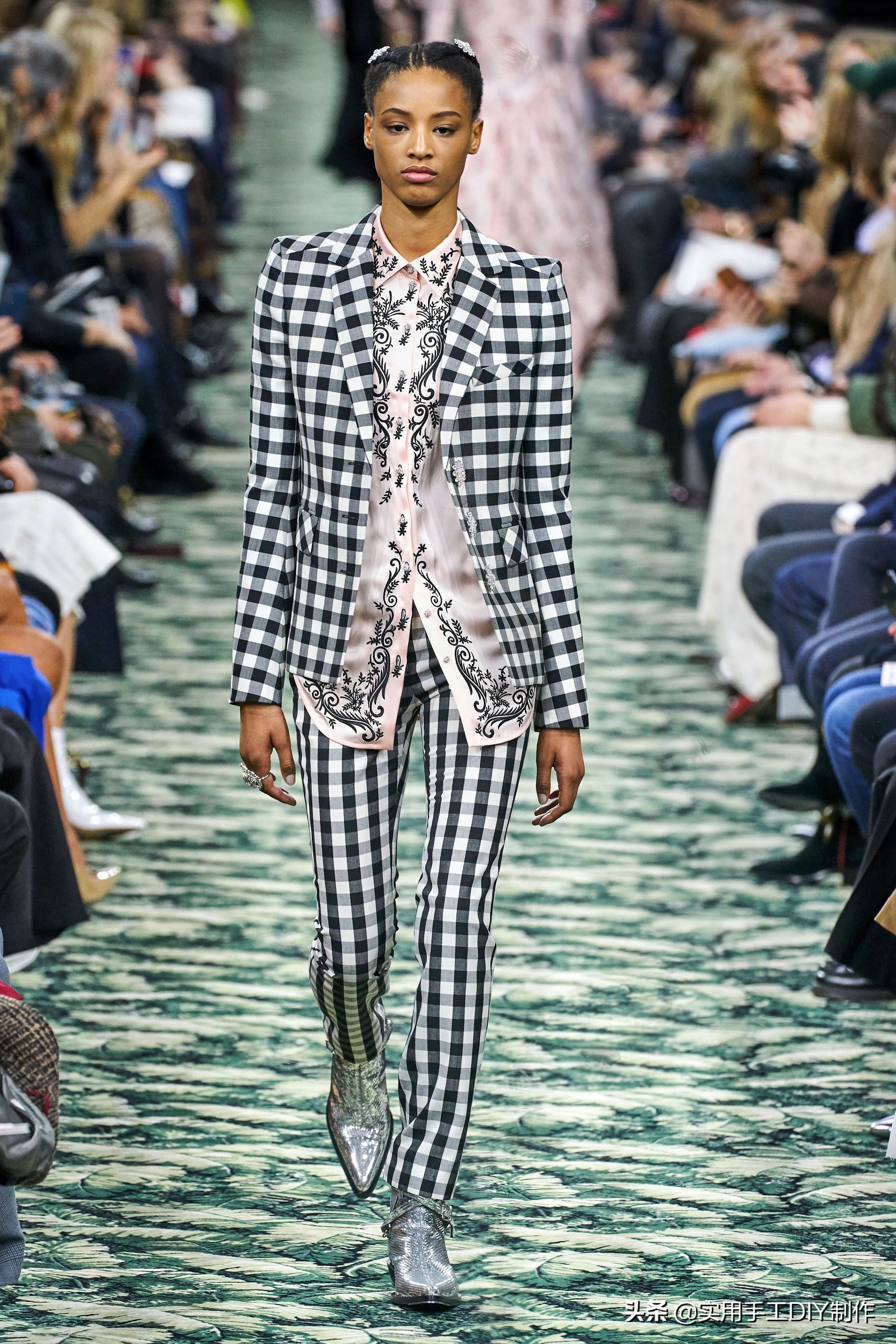 pacorabanne2021春夏系列金属长裙,pacorabanne亮片上衣