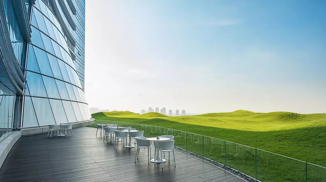 索菲特酒店颜值巅峰之作,《流浪地球》男主吴京都去佛山打过卡